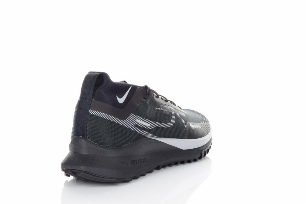 Nike REACT PEGASUS TRAIL 4 GTX, moški trail tekaški copati, črna |  Intersport
