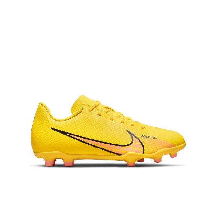 Nike JR VAPOR 15 CLUB FG/MG, otroški nogometni čevlji, rumena | Intersport