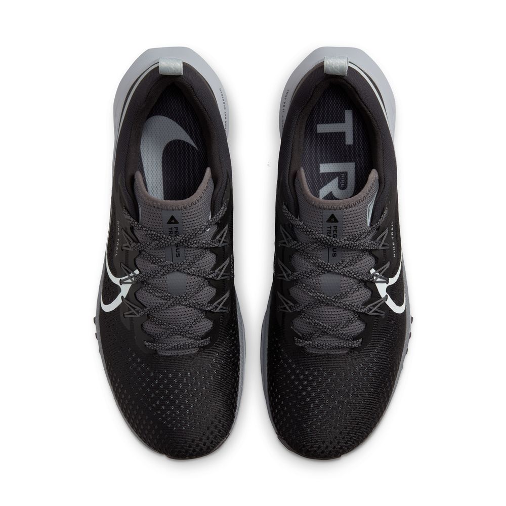 Nike REACT PEGASUS TRAIL 4, moški trail tekaški copati, črna | Intersport