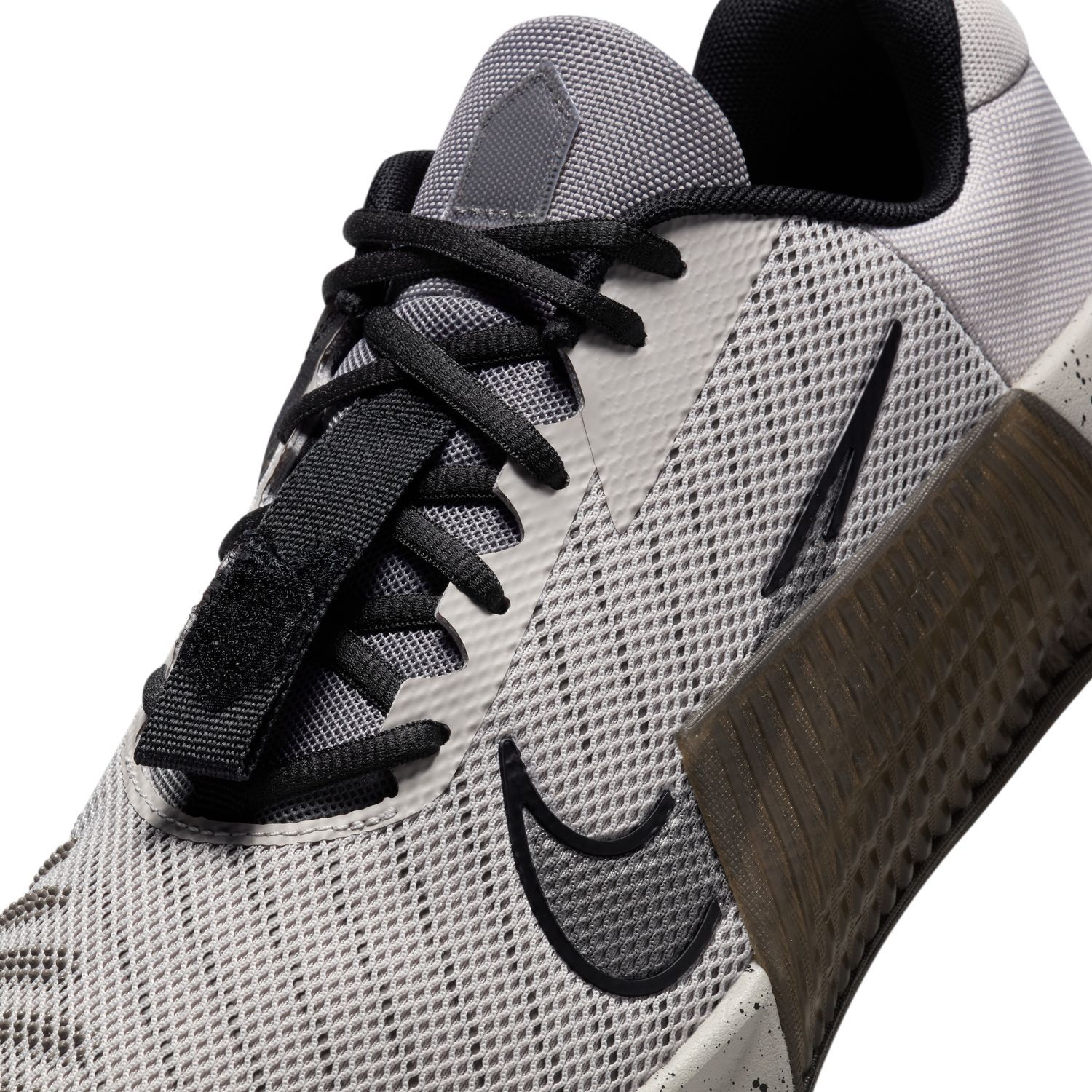 Nike METCON 9, moški fitnes copati, siva | Intersport