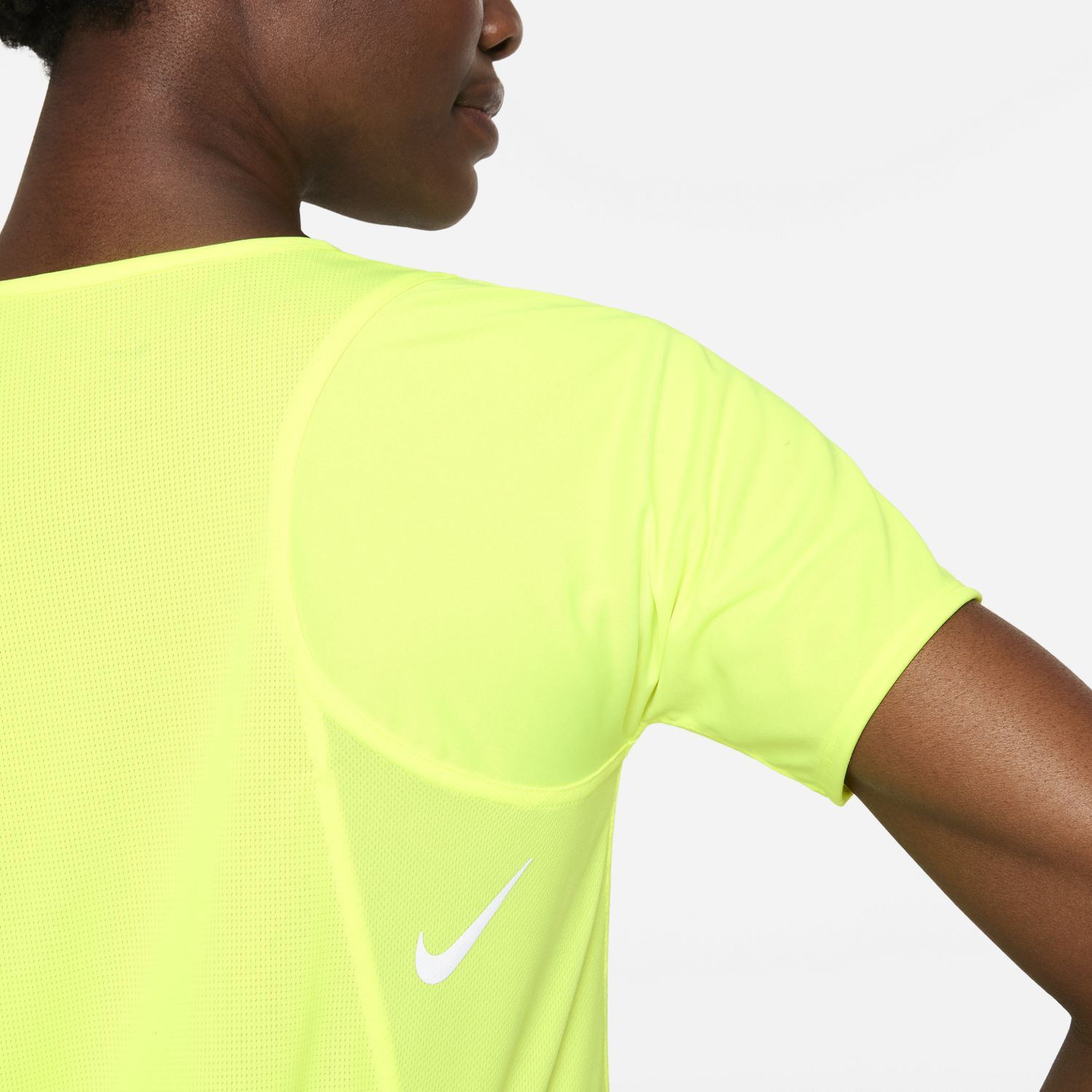 Nike DRI-FIT RACE SHORT-SLEEVE RUNNING TOP, ženska tekaška majica, rumena |  Intersport