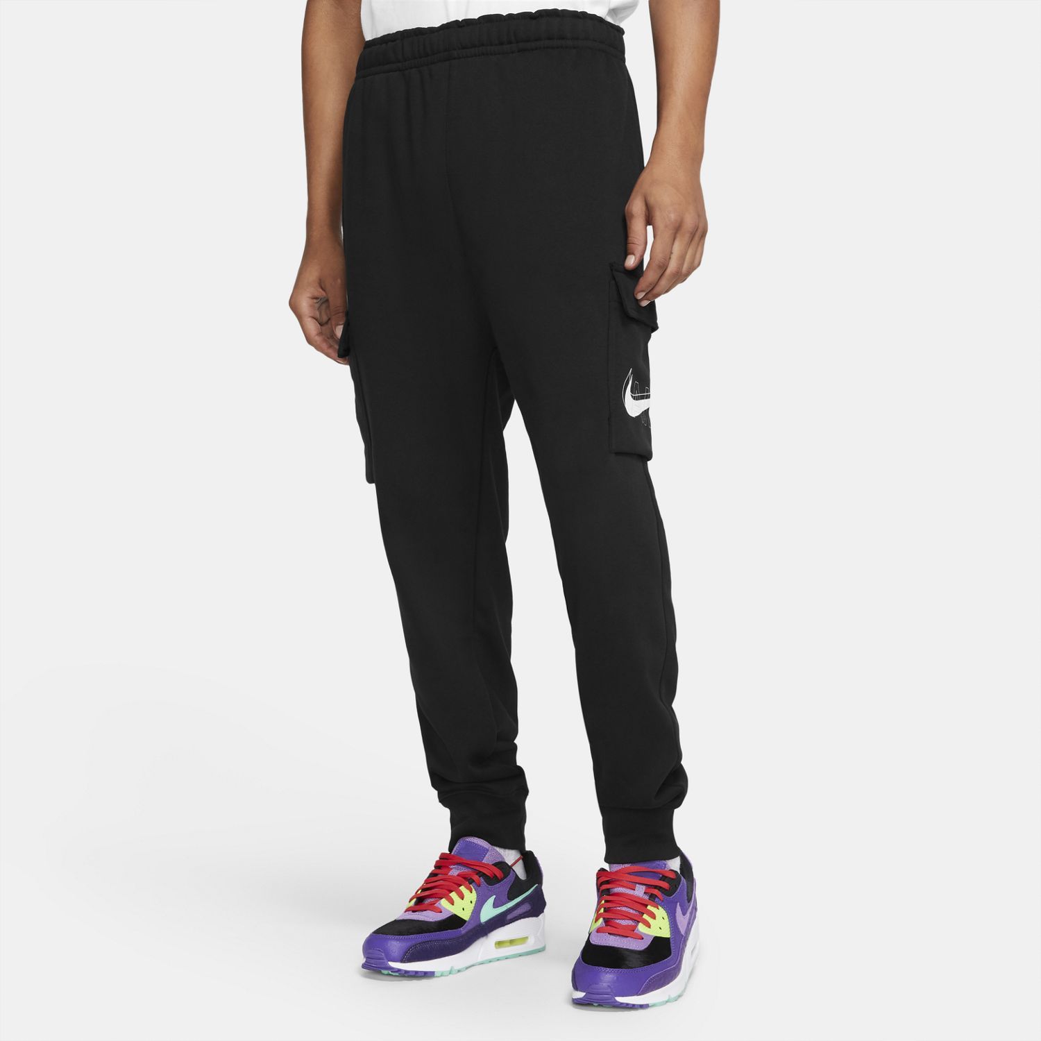 Nike M NSW PANT CARGO AIR PRNT PACK, moške hlače, črna | Intersport